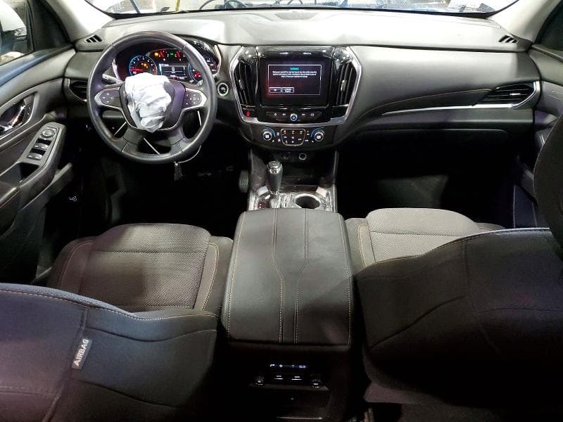 2018 CHEVROLET TRAVERSE LT LT 8