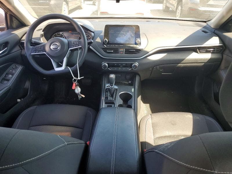 2022 NISSAN ALTIMA SV 8