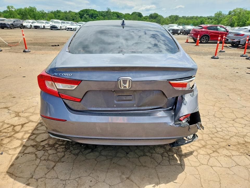 2018 HONDA ACCORD EX 6