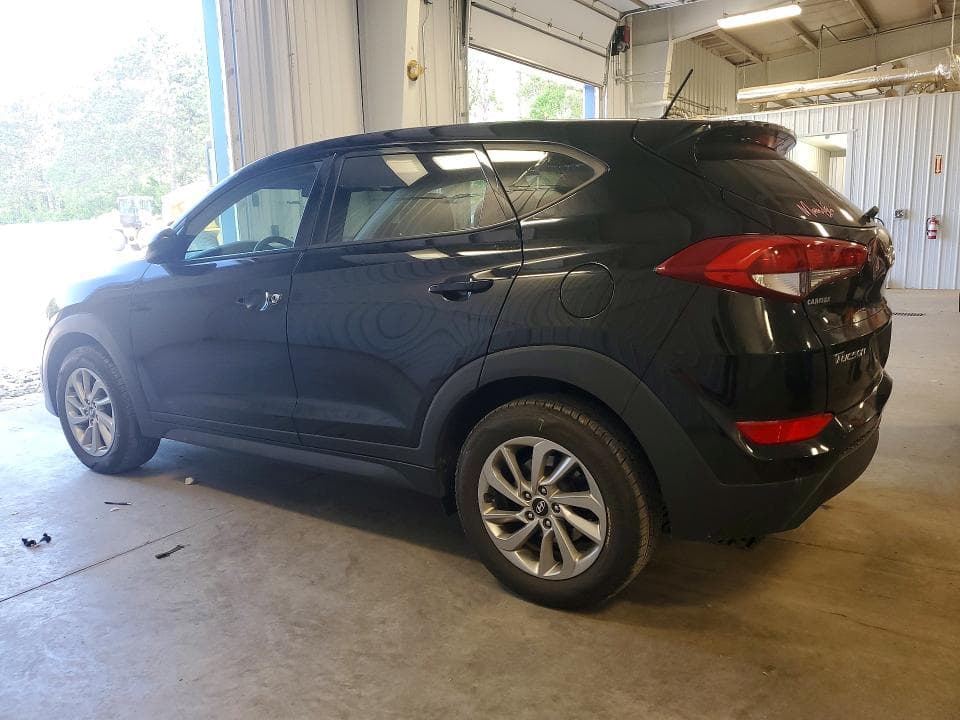 2017 HYUNDAI TUCSON SE 2