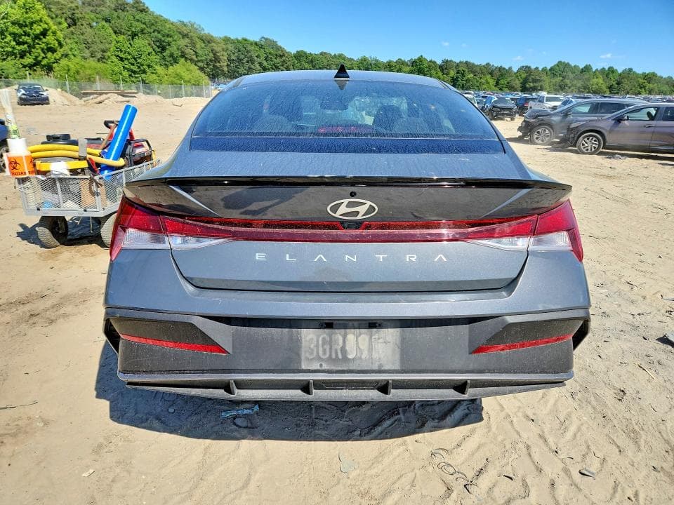 2025 HYUNDAI ELANTRA SEL SPORT 6