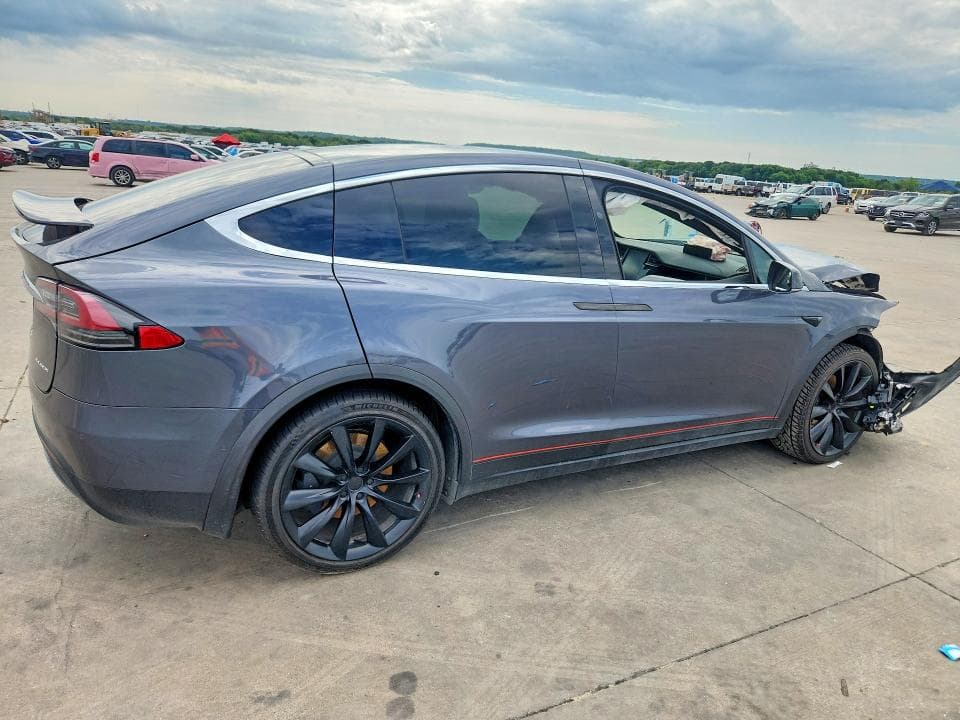 2021 TESLA MODEL X 3