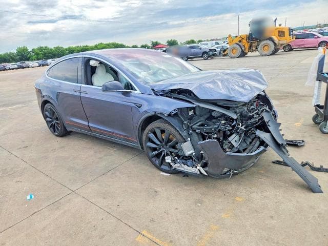 2021 TESLA MODEL X 4