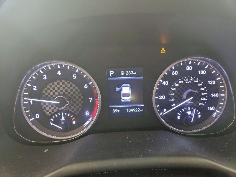 2020 HYUNDAI ELANTRA SEL 9