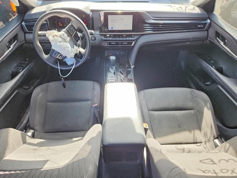 2026 TOYOTA CAMRY LE 8