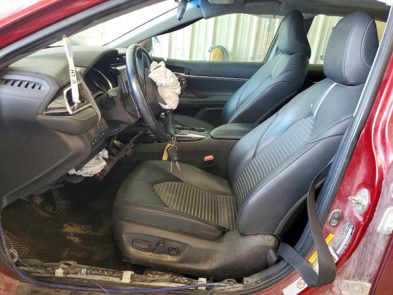 2018 TOYOTA CAMRY 7