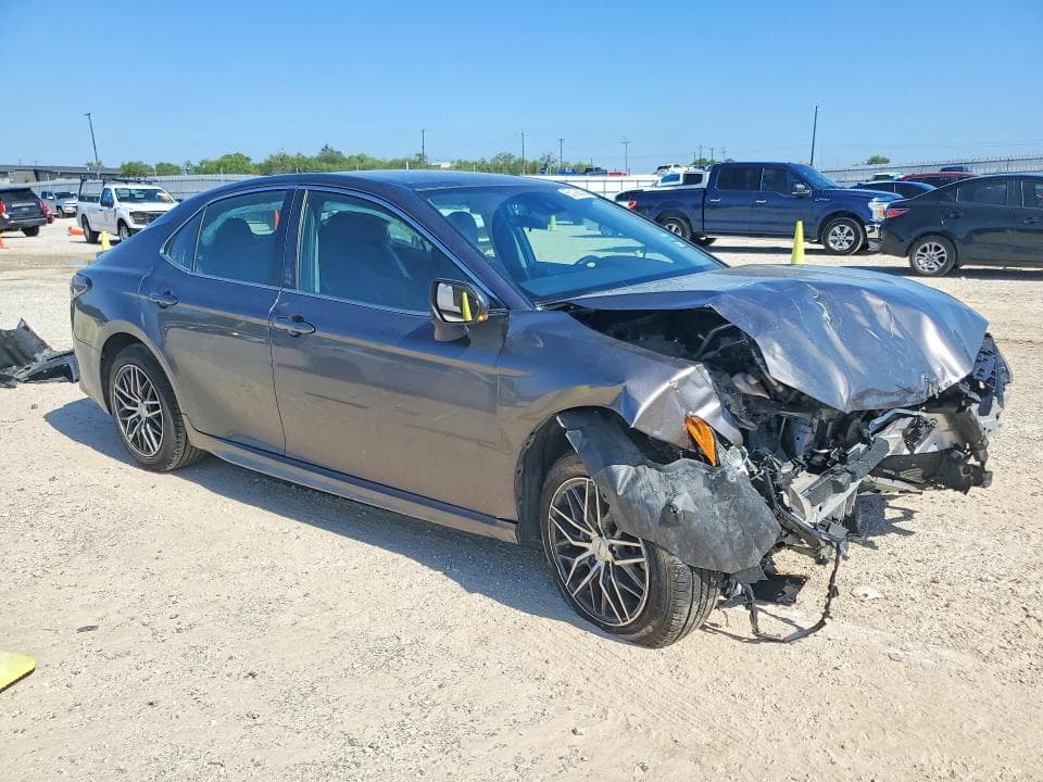 2023 TOYOTA CAMRY SE SE 4