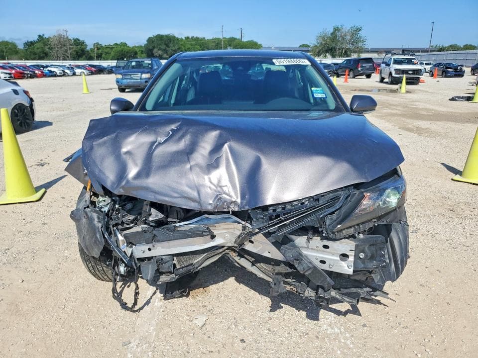 2023 TOYOTA CAMRY SE SE 5