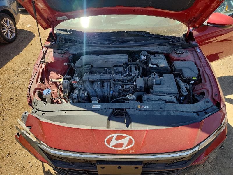 2024 HYUNDAI ELANTRA SEL SEL 11