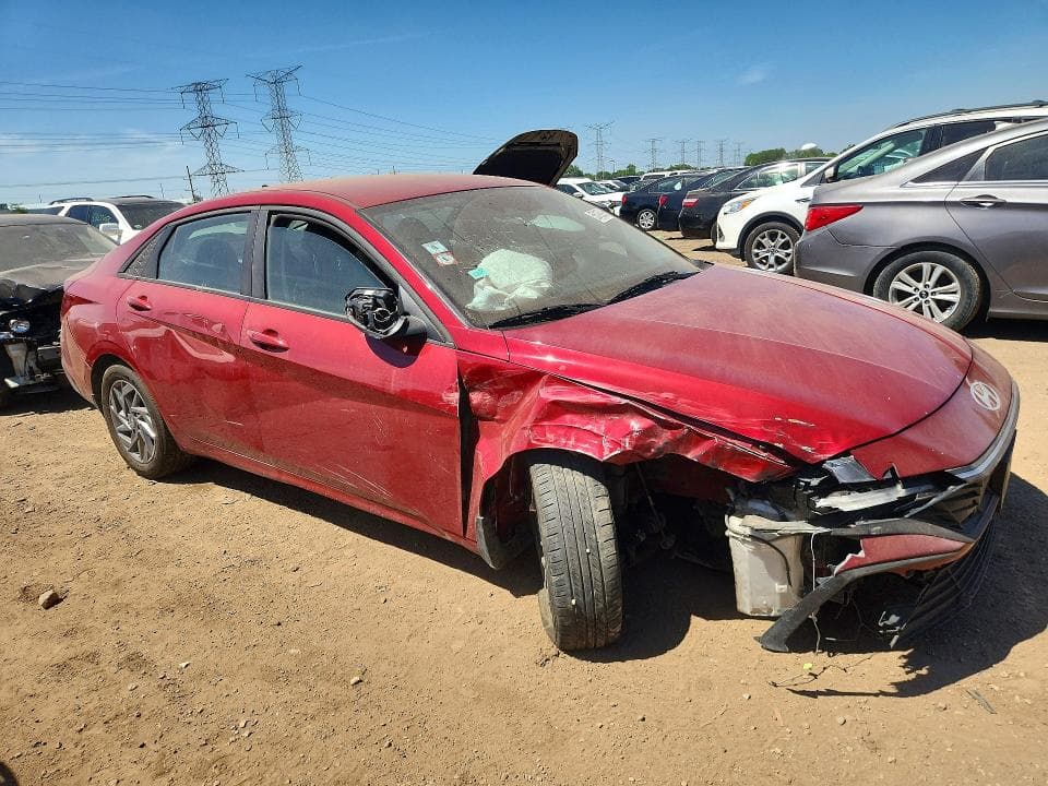 2024 HYUNDAI ELANTRA SEL SEL 4