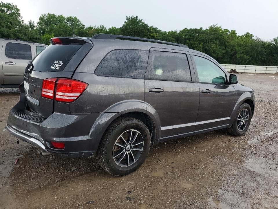 2018 DODGE JOURNEY SE 3