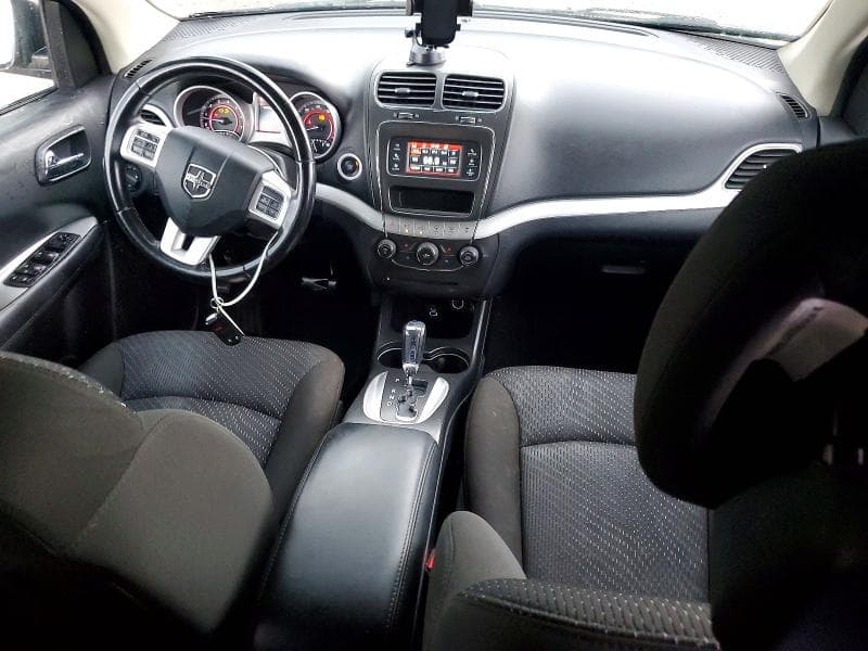 2018 DODGE JOURNEY SE 8