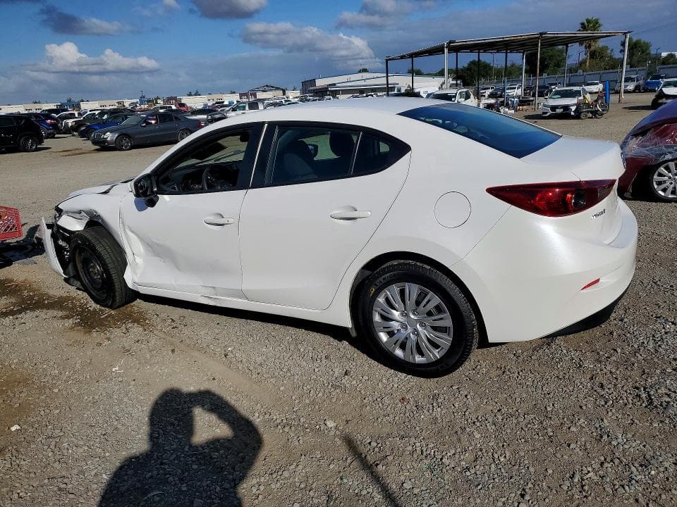2018 MAZDA 3 SPORT 2