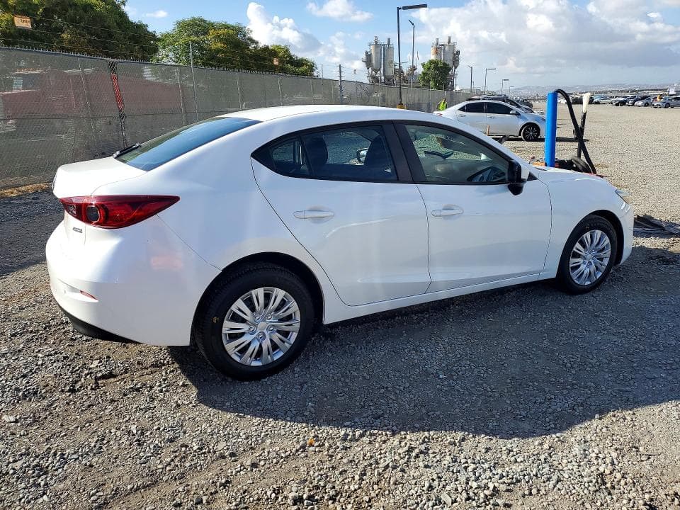 2018 MAZDA 3 SPORT 3