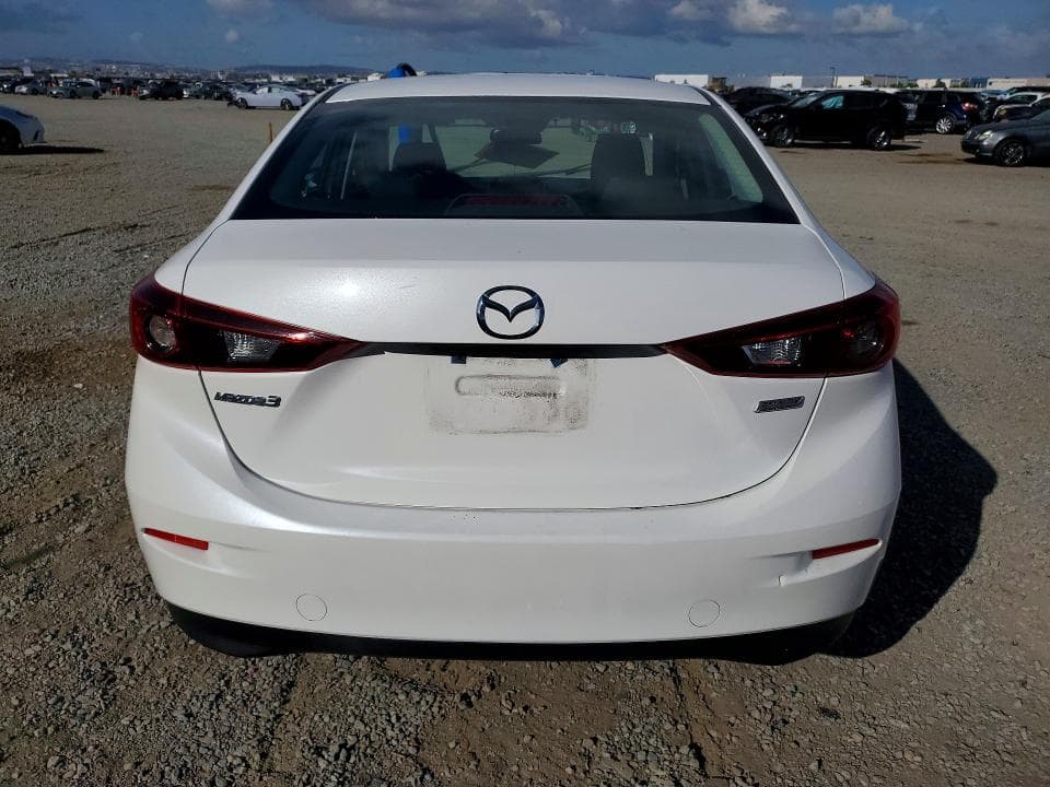 2018 MAZDA 3 SPORT 6