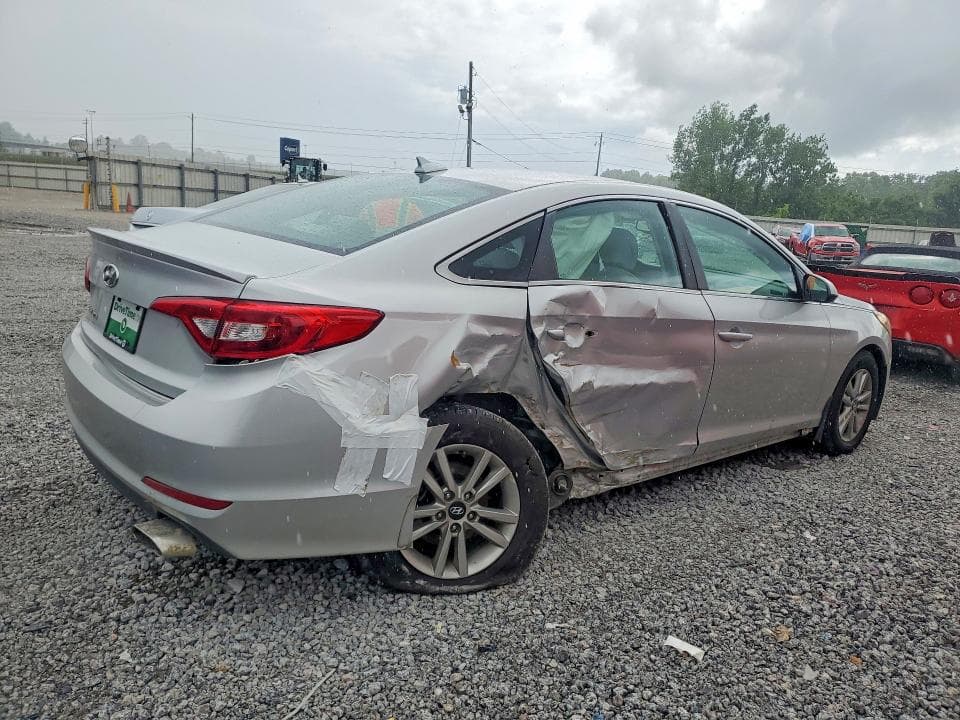 2017 HYUNDAI SONATA SE 3