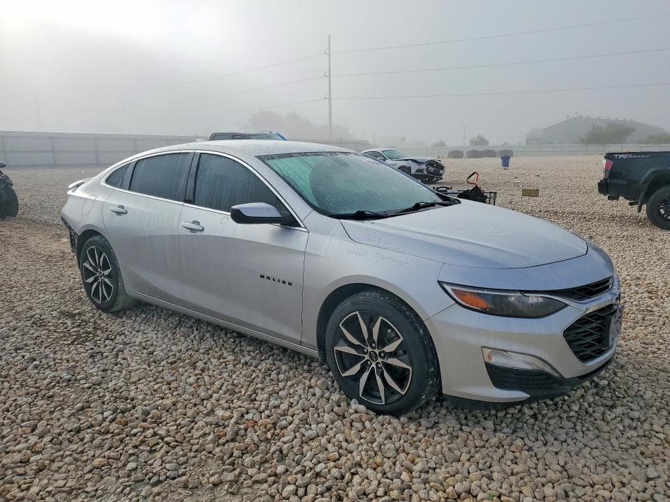 2021 CHEVROLET MALIBU RS 4