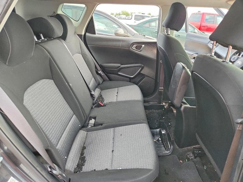 2021 KIA SOUL S 10