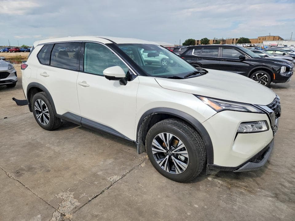 2021 NISSAN ROGUE SV 4