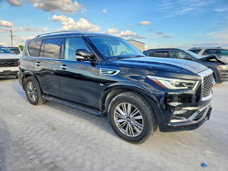 2019 INFINITI QX80 LUXE 4