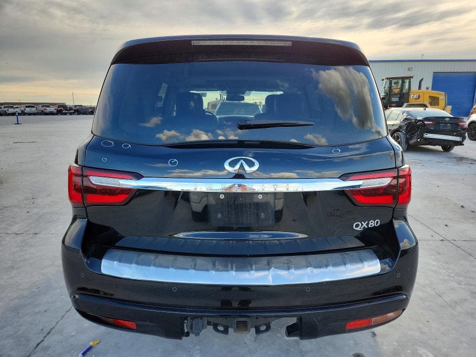 2019 INFINITI QX80 LUXE 6