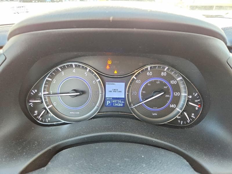 2019 INFINITI QX80 LUXE 9