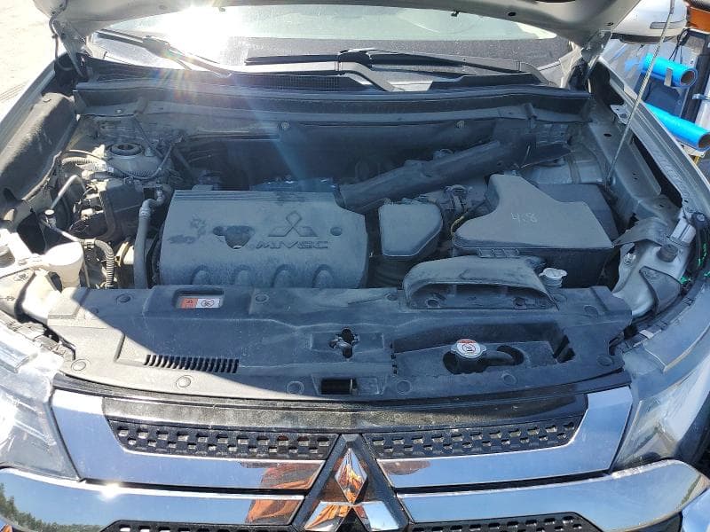 2020 MITSUBISHI OUTLANDER SE SE 11