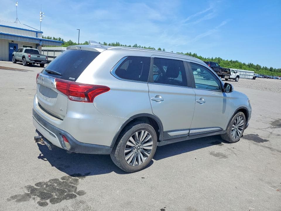 2020 MITSUBISHI OUTLANDER SE SE 3