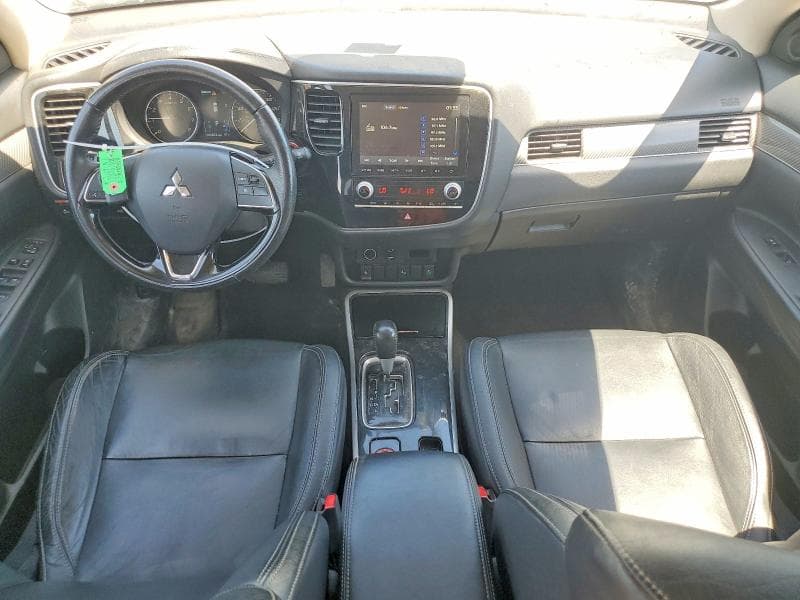 2020 MITSUBISHI OUTLANDER SE SE 8