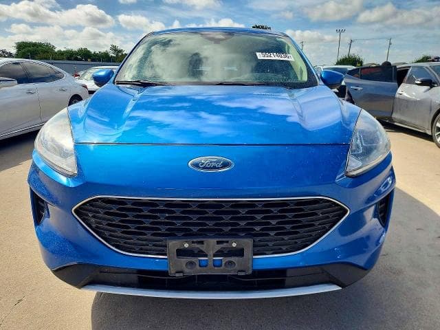 2020 FORD ESCAPE SE 5