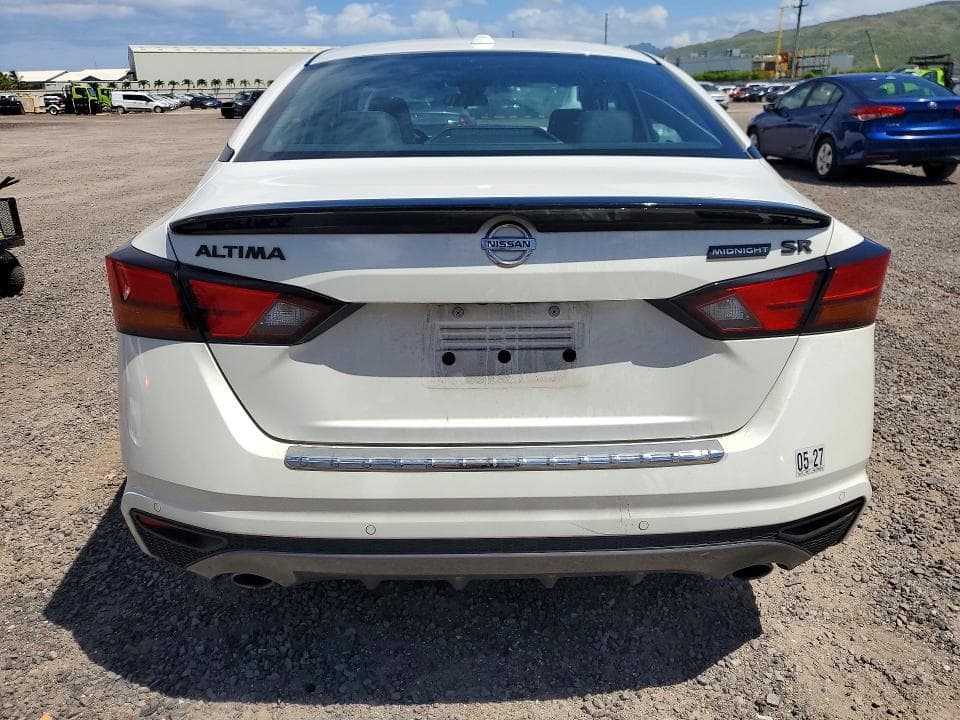 2022 NISSAN ALTIMA SR 6