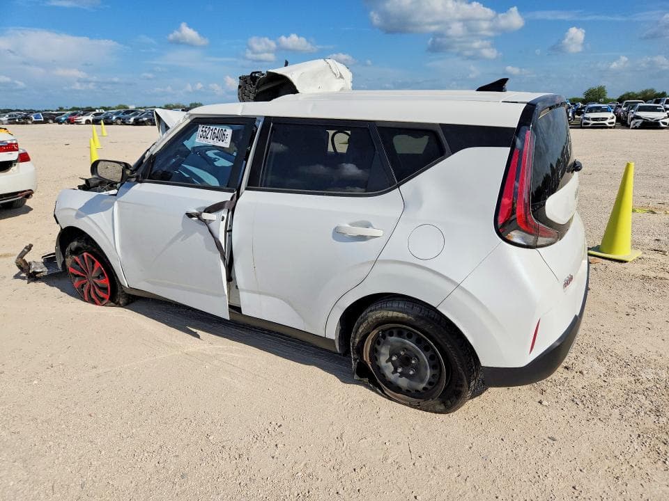 2024 KIA SOUL LX 2