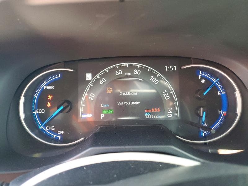2024 TOYOTA RAV4 XSE 9