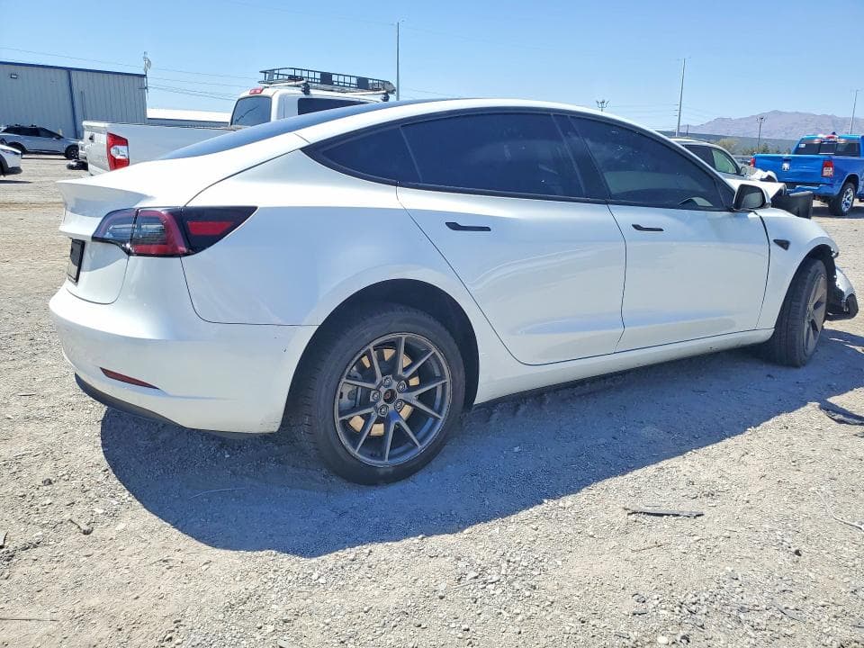 2023 TESLA MODEL 3 3