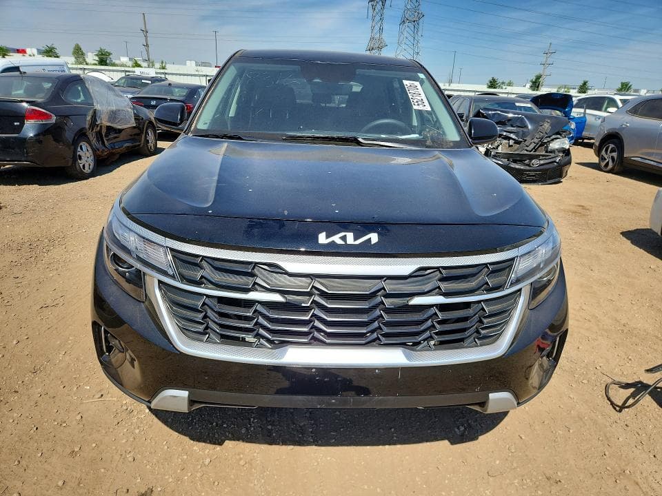 2024 KIA SELTOS LX 5