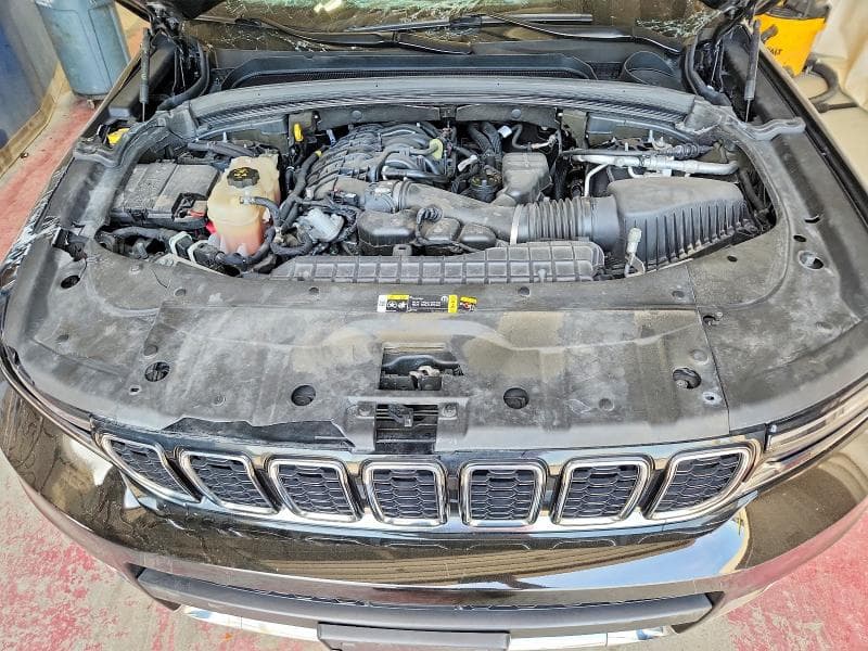 2022 JEEP GRAND CHEROKEE L LIMITED 12