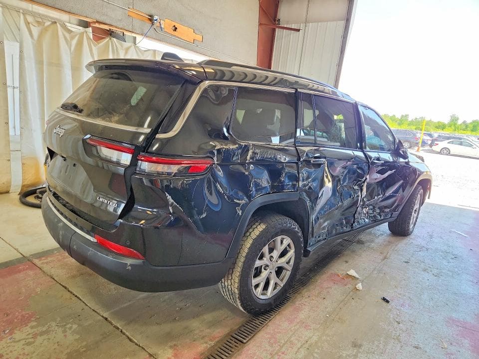 2022 JEEP GRAND CHEROKEE L LIMITED 3