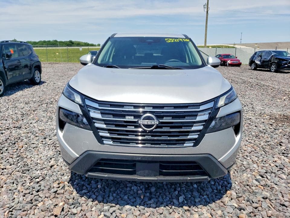 2024 NISSAN ROGUE SV 5
