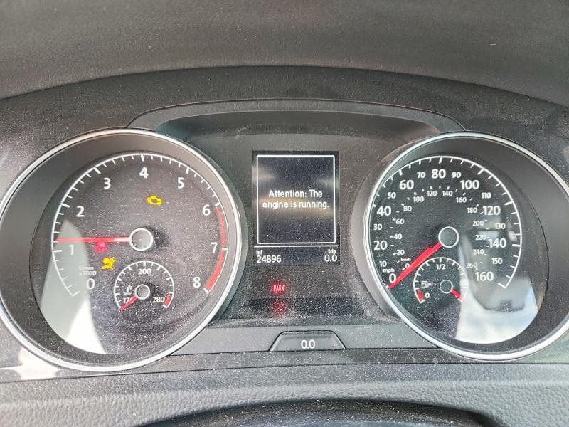 2019 VOLKSWAGEN GOLF S 9