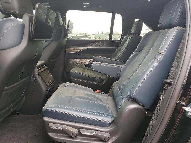 2025 CADILLAC ESCALADE IQ SPORT-2 11