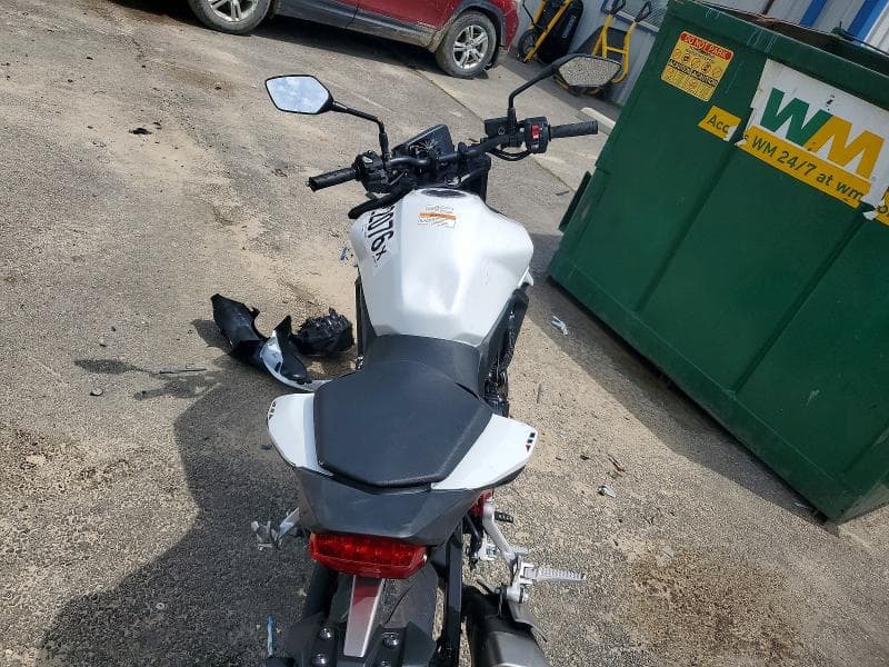 2025 HONDA CB750 A A 6