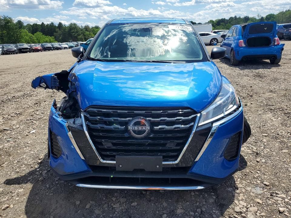 2024 NISSAN KICKS S 5
