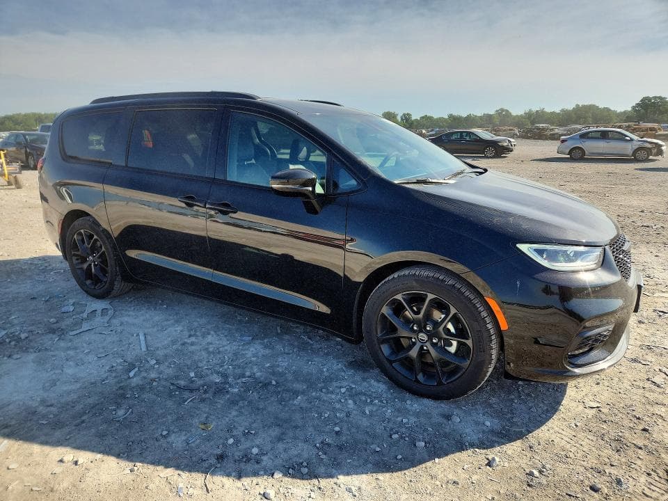 2026 CHRYSLER PACIFICA SELECT SELECT 4