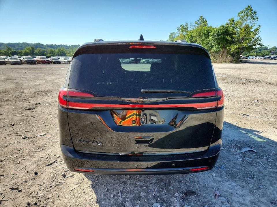 2026 CHRYSLER PACIFICA SELECT SELECT 6