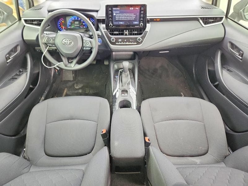 2022 TOYOTA COROLLA LE LE 8