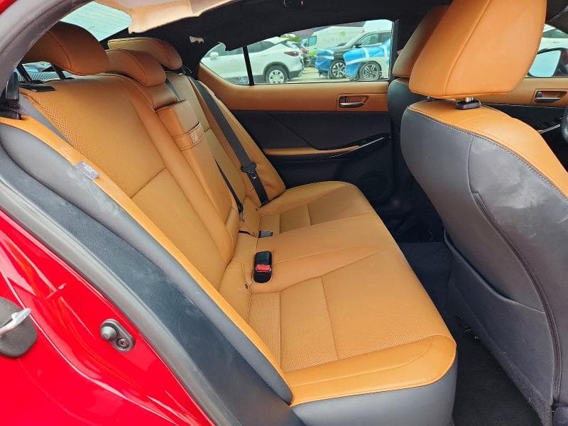 2024 LEXUS IS 300 F SPORT DESIGN 10