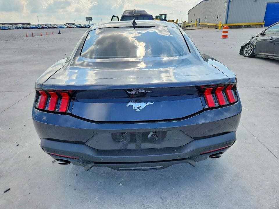 2024 FORD MUSTANG 6