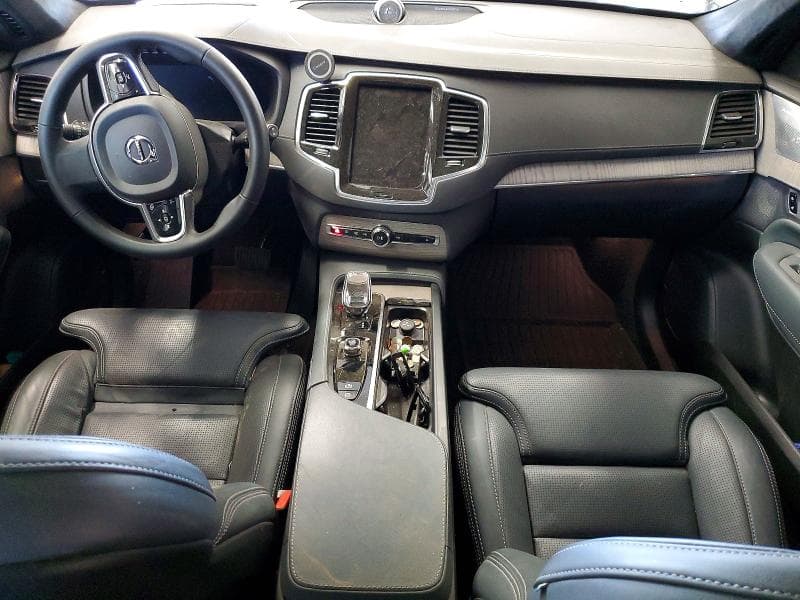 2024 VOLVO XC90 ULTIMATE 8