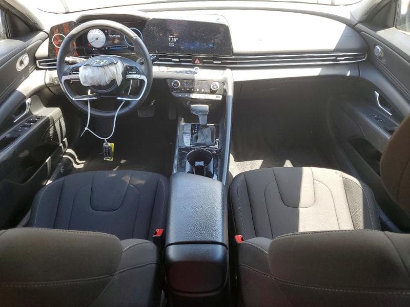 2023 HYUNDAI ELANTRA SEL SEL 8