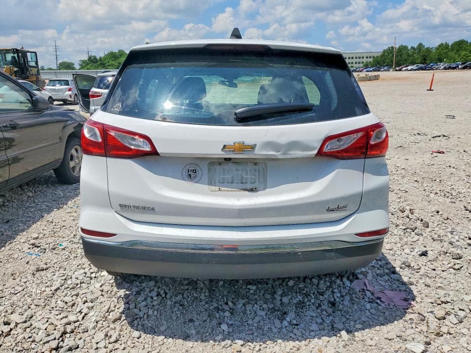 2018 CHEVROLET EQUINOX LS 6